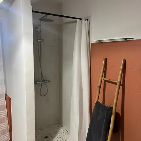 Appartement 100 M2 Charming *