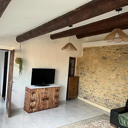 100 M2 Charming Appartement